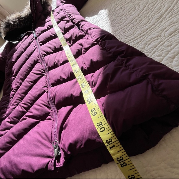 Marmot 700 Down Fill Fur Hooded Winter Coat Puffer Parka Long Girls XL/TG Warm - Picture 15 of 17